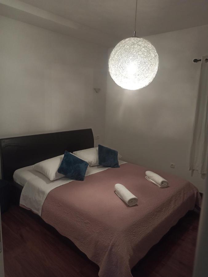 Apartment Bila Šibenik Exteriör bild