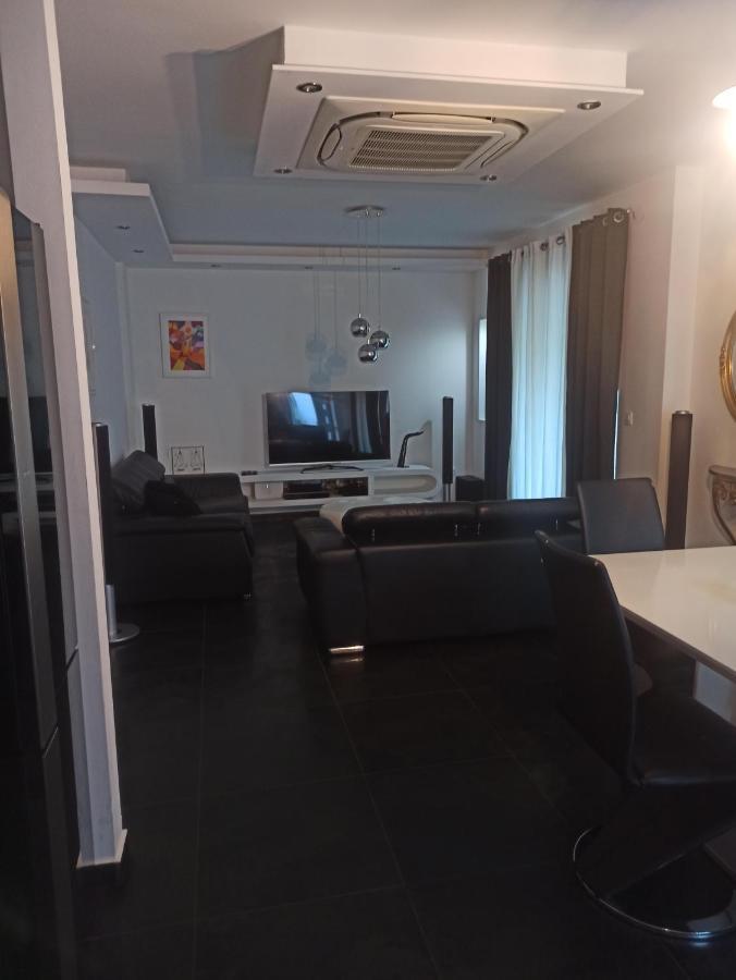 Apartment Bila Šibenik Exteriör bild