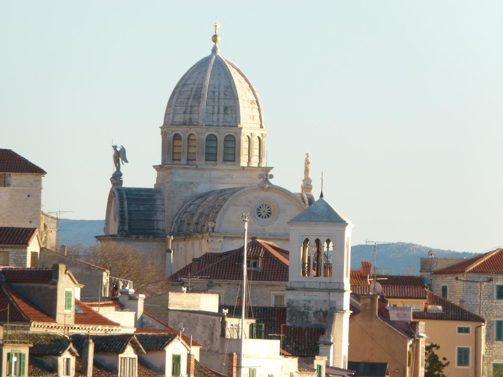 Apartment Bila Šibenik Exteriör bild