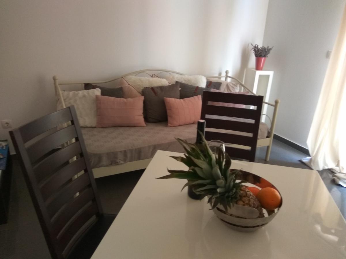 Apartment Bila Šibenik Exteriör bild